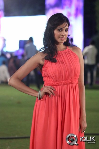 Supriya-Sailaja-at-Weekend-Love-Audio-Launch